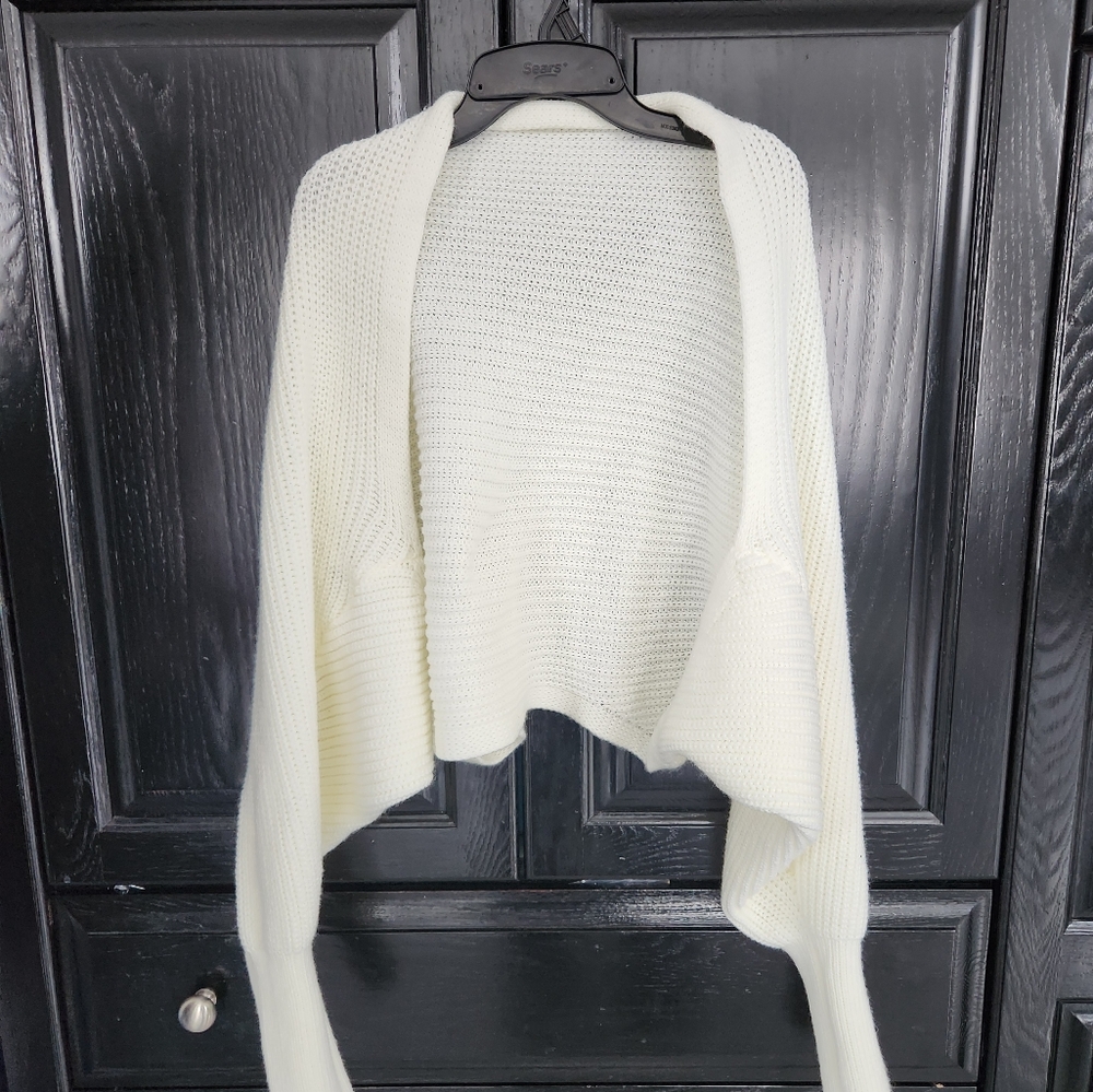 Shein - Women's Cream Cropped Cardigan